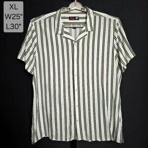 J Ferrar Mens XL Slim Fit Green White Stripe Rayon Shirt Camp Collar Short Sleev